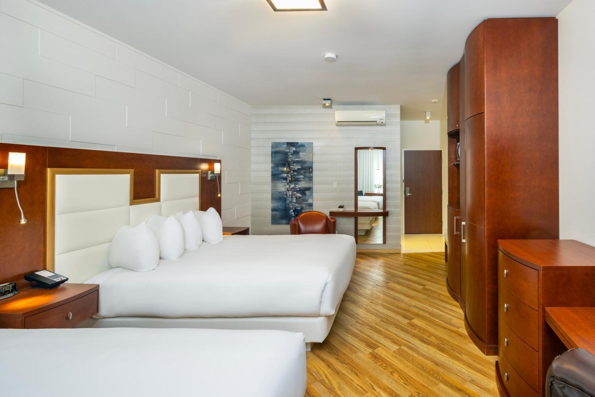 Les Suites De Laviolette Ascend Hotel Collection Trois-Rivieres Exterior photo