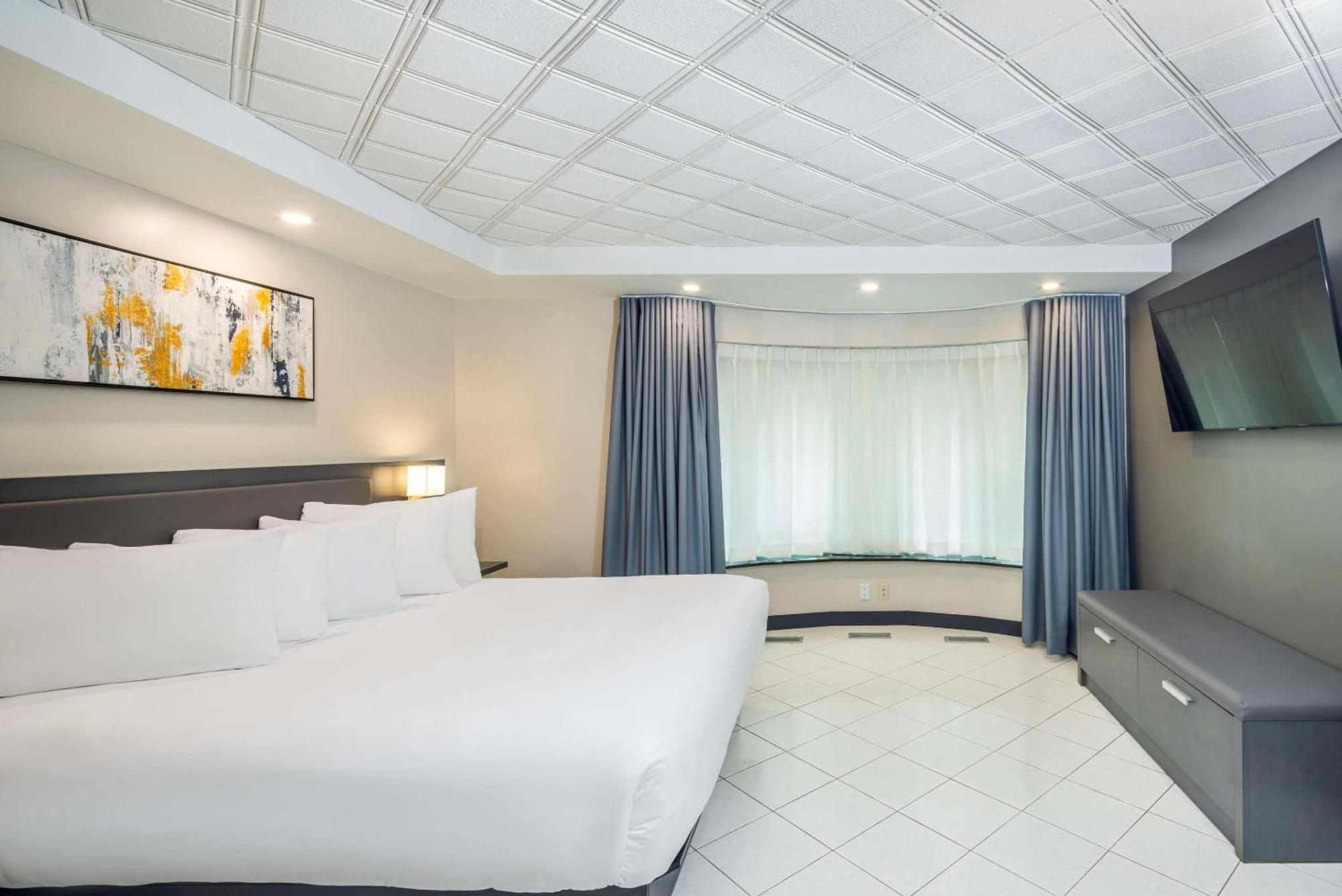 Les Suites De Laviolette Ascend Hotel Collection Trois-Rivieres Exterior photo