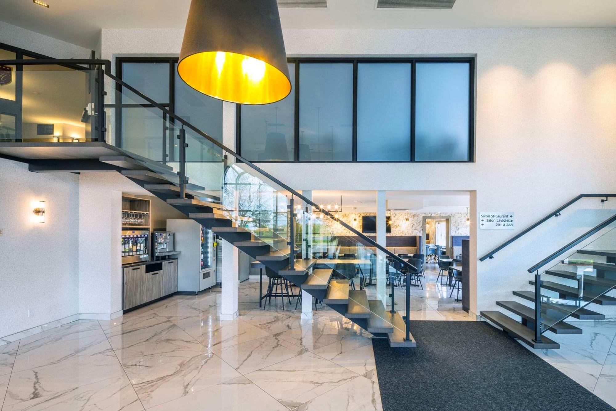 Les Suites De Laviolette Ascend Hotel Collection Trois-Rivieres Exterior photo